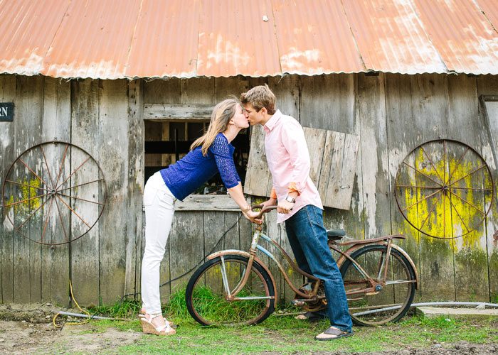 barn engagement shoot at old edna bed and breakfast