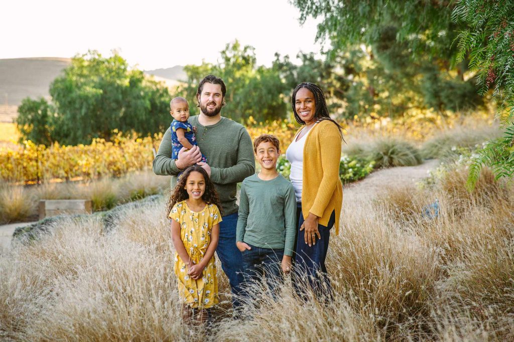 Outdoor family portraits taken at the Greengate Ranch in San Luis Obispo